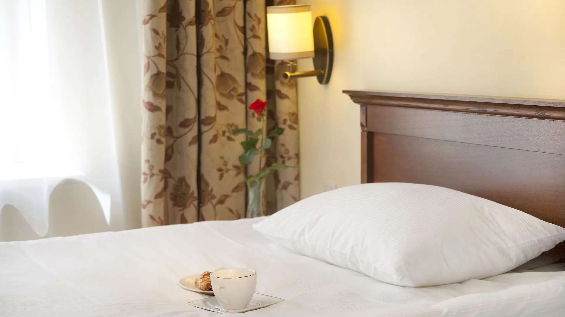 Bed and Breakfast Kobza Haus Old Town Danzig 3*,  Polen